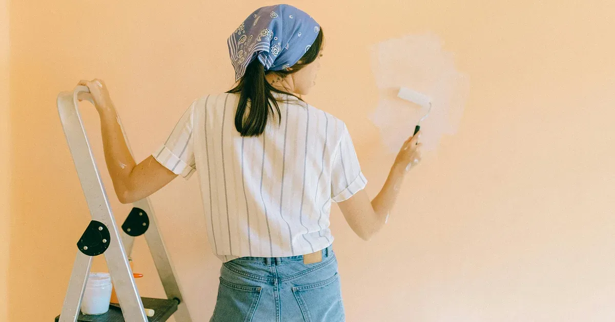 House Painter in Littleton, CO