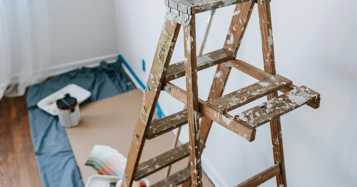 Cabinet Painter in Lone Tree, CO